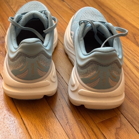 Hoka Women's Bondi 9 Sneakers - Picture 3 of 9